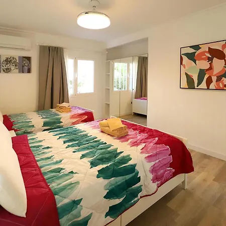 Vila Luxury Puerto Del Carmen Villa 5 Bedrooms Villa Kalina Pool Table Newly Refurbished *