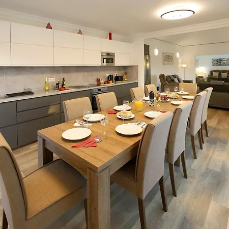 Luxury Puerto Del Carmen Villa 5 Bedrooms Villa Kalina Pool Table Newly Refurbished